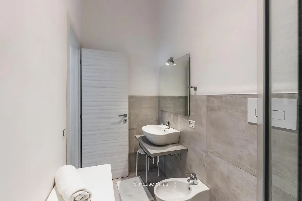 Pomillo Rooms Noto Italy