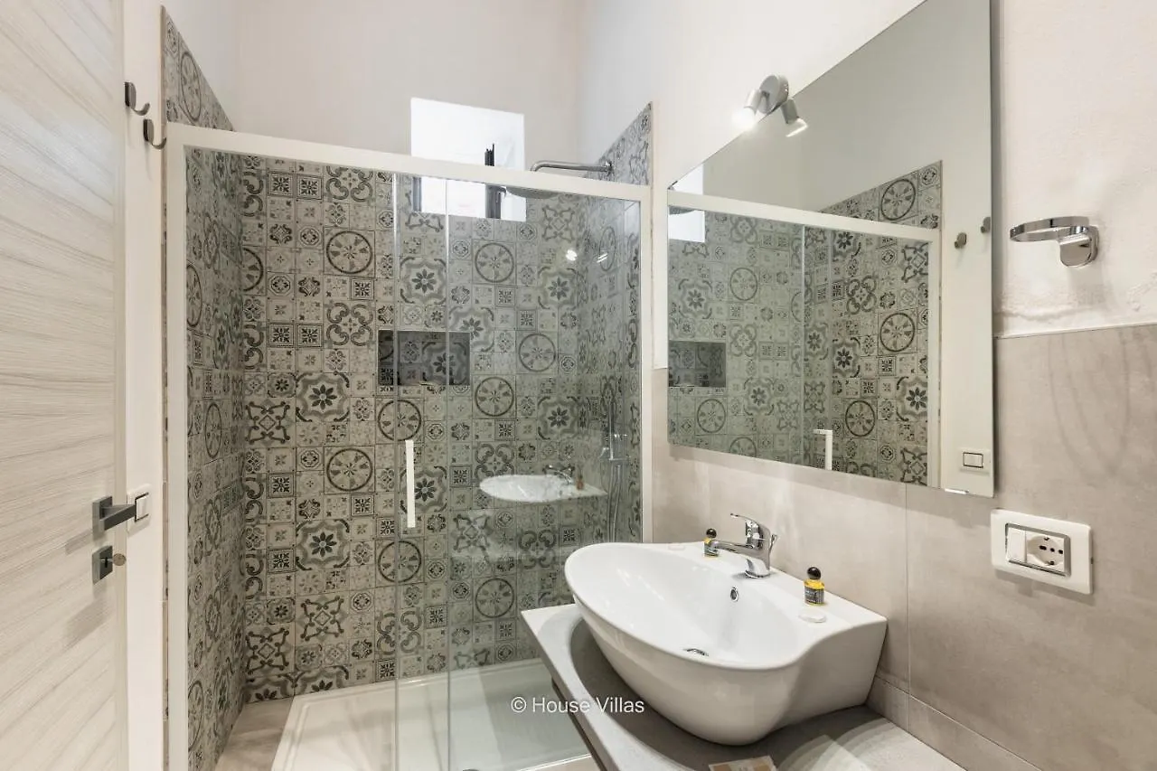 Pomillo Rooms Noto Apartment